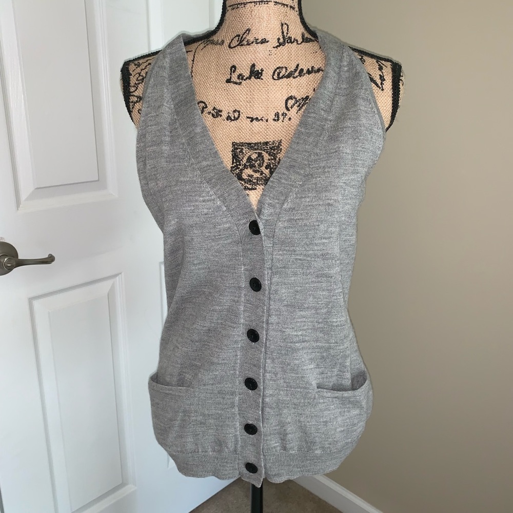 Sweater Vest